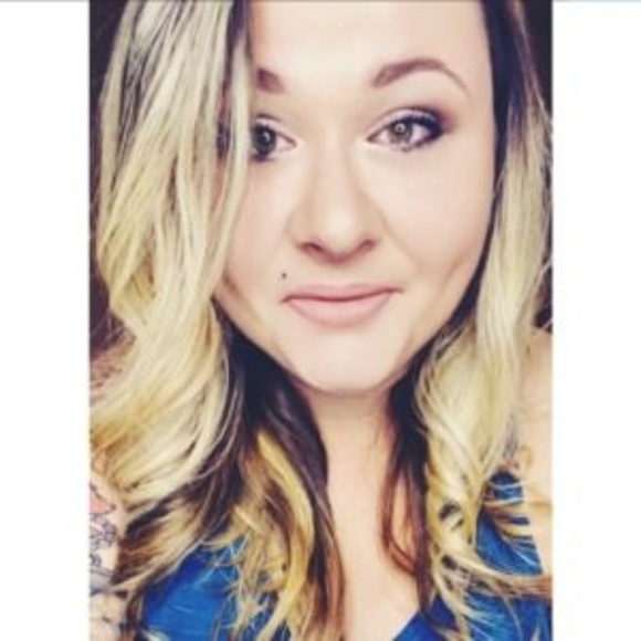 Meet your Posher, Hope - Picture 1 of 1